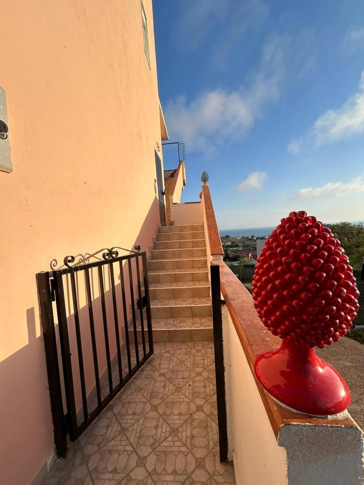 Casa Vacanze Da Francesca 레알몬테 외부 사진