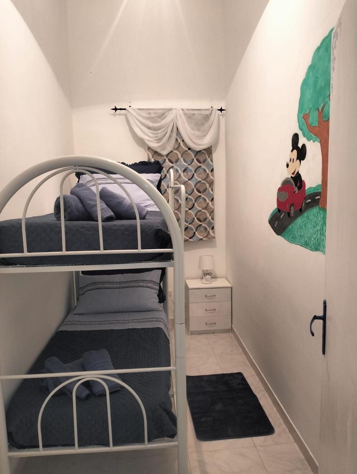 Casa Vacanze Da Francesca 레알몬테 외부 사진